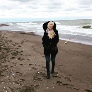 Meet your Posher, Miranda